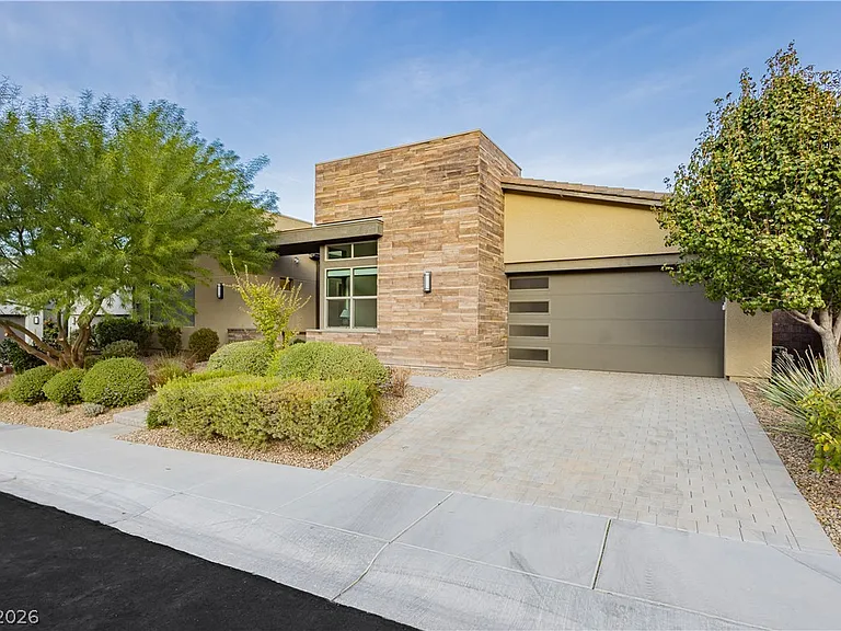 6710 Azimuth Ct — Photo 2