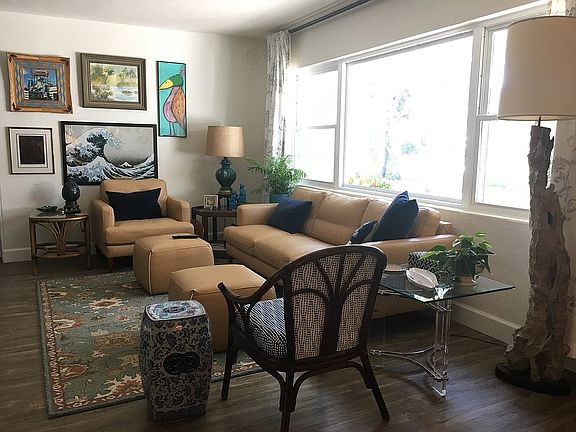 4th image of 138 W Leon Ln