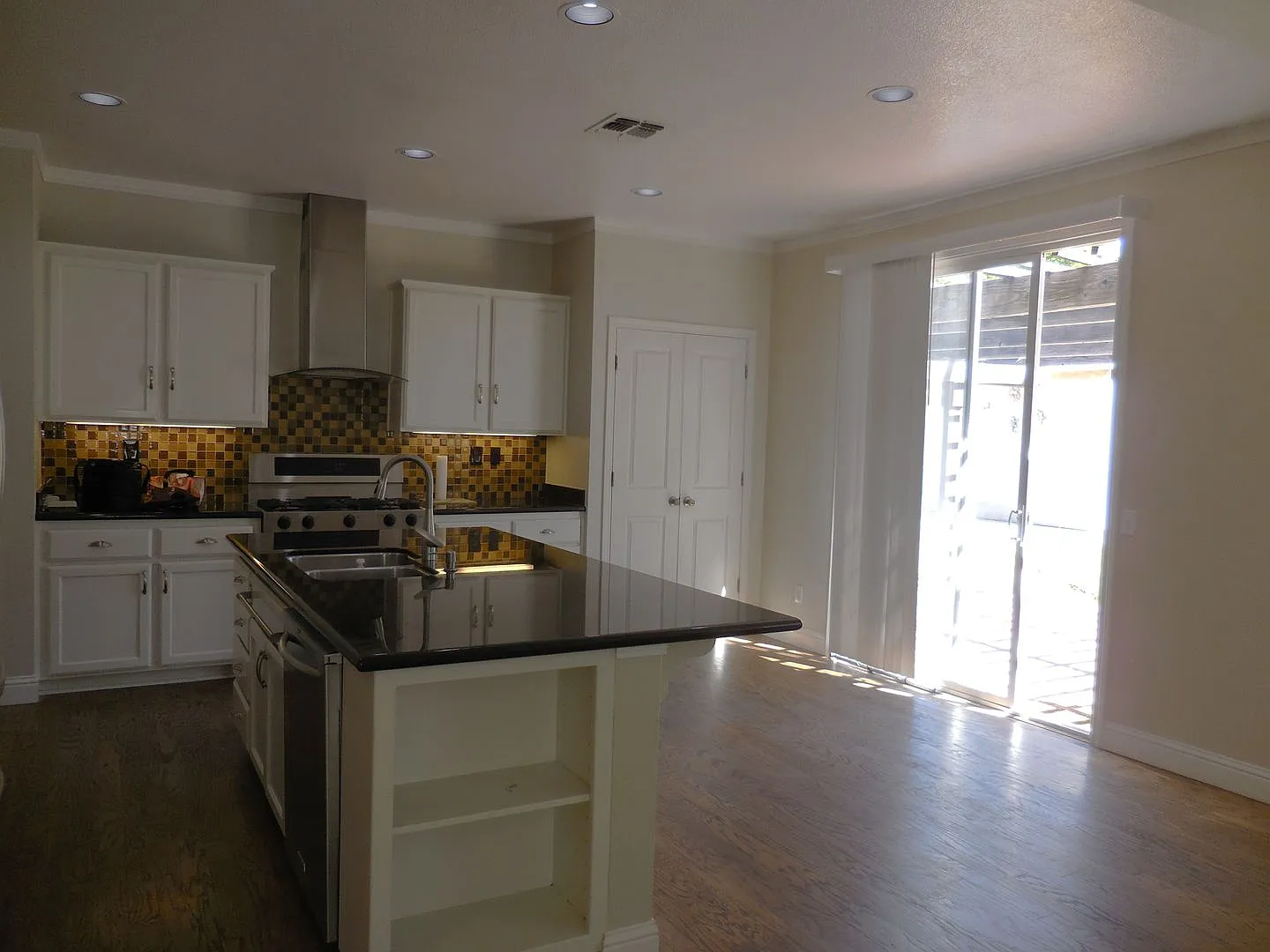 Spacious Single-Story Home with Workshop, RV Parking & Beautiful Backyard Available Now! — Photo 3