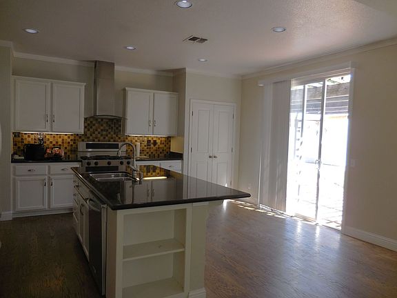 3rd image of 1079 Stillspring Dr