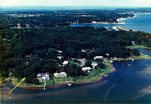 1st image of 1800 Parkway