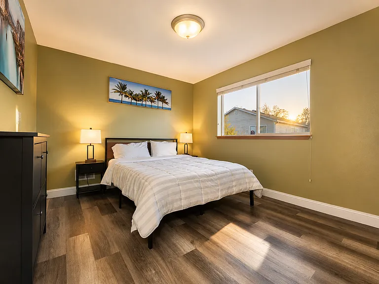 4407 S Shell St — Photo 13