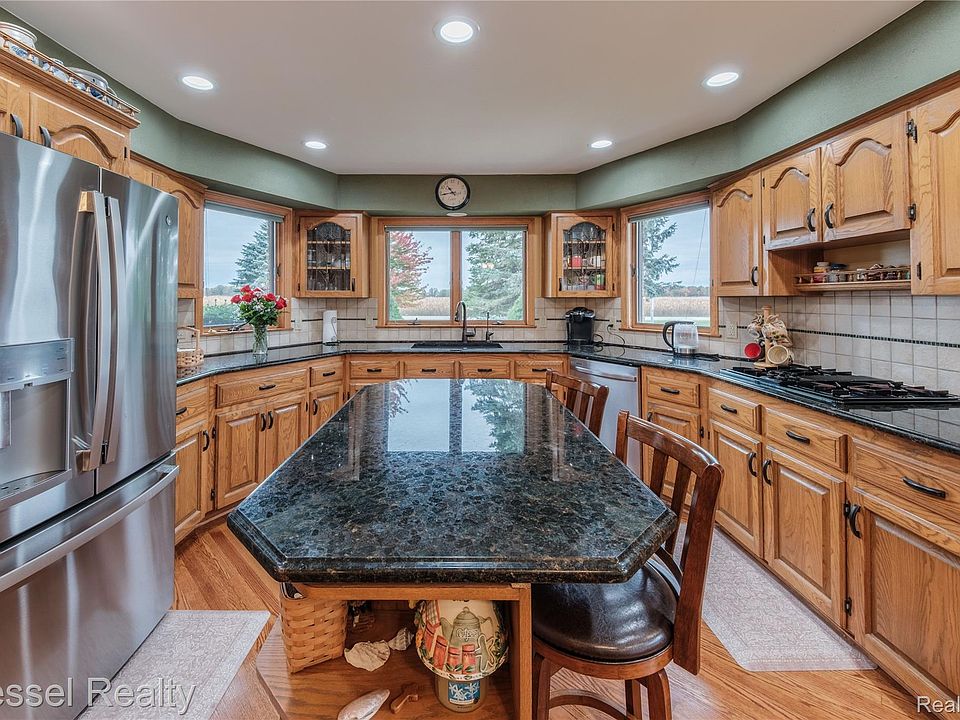 9961 Dolan Rd, photo 8