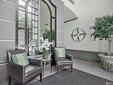 2nd image of 1776 Sacramento St APT 306