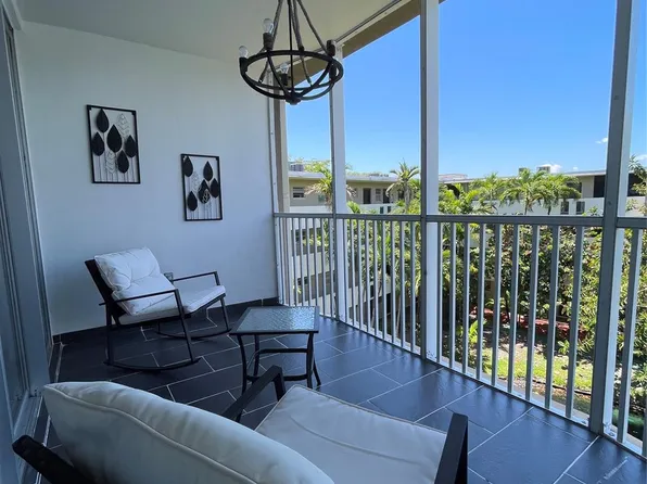 1670 NE 191 #400, Miami, FL 33179