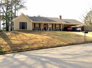 661 Grand Cv, Tupelo, MS 38804