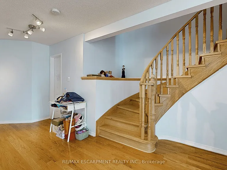 5134 Des Jardines Dr — Photo 13