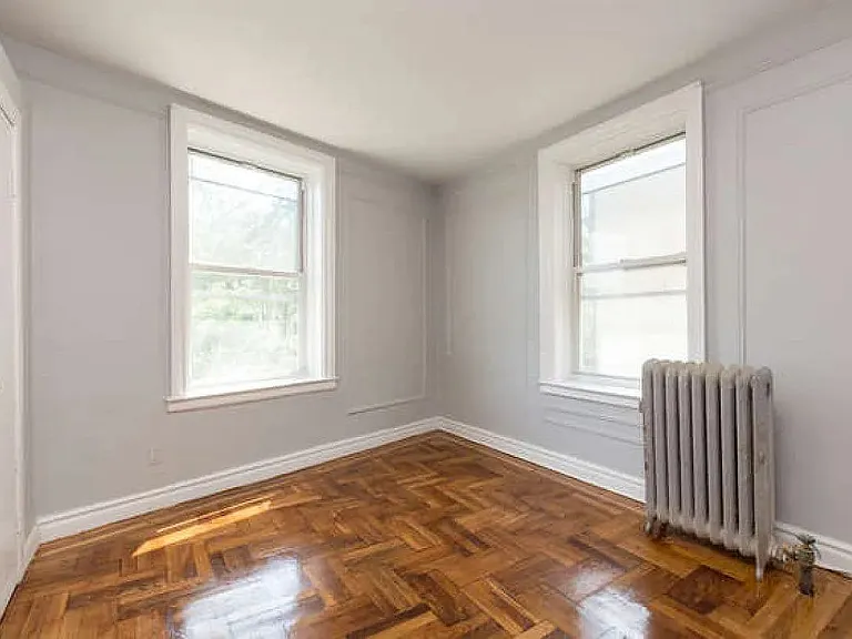 901 Woodycrest Ave #D4 — Photo 4