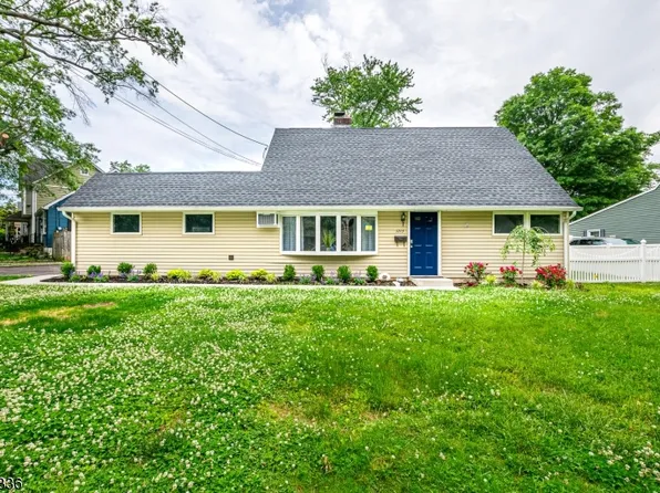 1213 Briarcliff Dr, Rahway City, NJ 07065