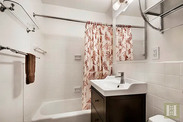 Sold by Halstead Real Estate | media 6