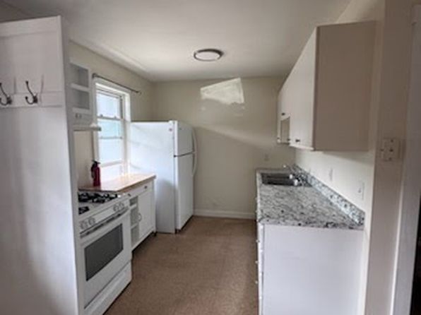 68 N Main St #1, Waterbury, VT 05676