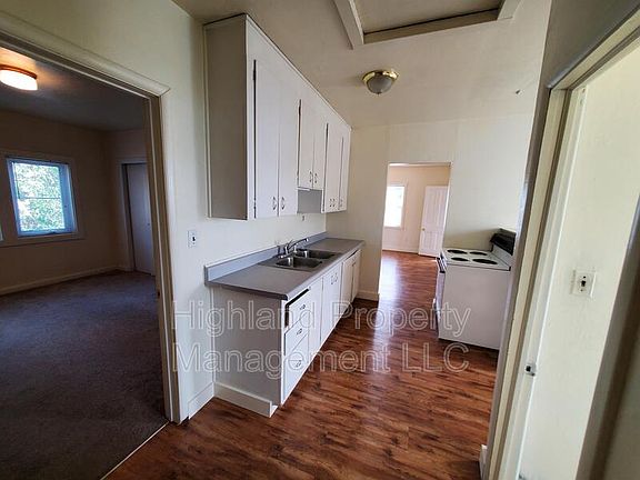 2nd image of 325 NE Kamiaken St APT 3