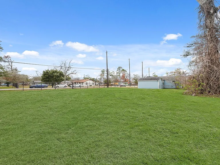 7502 Ley Rd — Photo 10