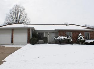 408 NW Beau Dr, Blue Springs, MO 64014
