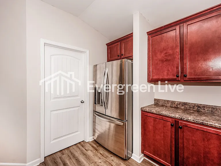 200 Briar Ridge Ln — Photo 6