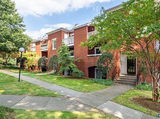 808 E Jefferson St APT B, Charlottesville, VA 22902