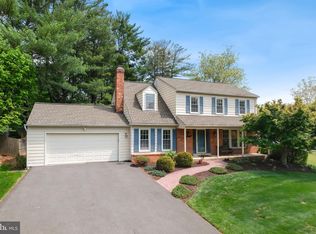 1429 Longhill Dr, Rockville, MD 20854