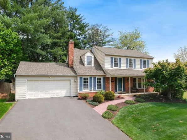 1429 Longhill Dr, Rockville, MD 20854