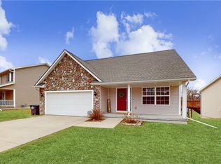 4722 Sawyers Dr, Des Moines, IA 50310