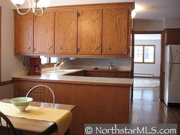 5th image of 3625 Belden Drive NE