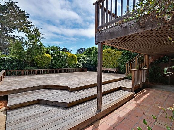 3rd image of 317 Los Altos Dr