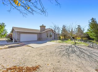 38056 90th St E, Littlerock, CA 93543