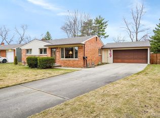 3614 David K Dr, Waterford, MI