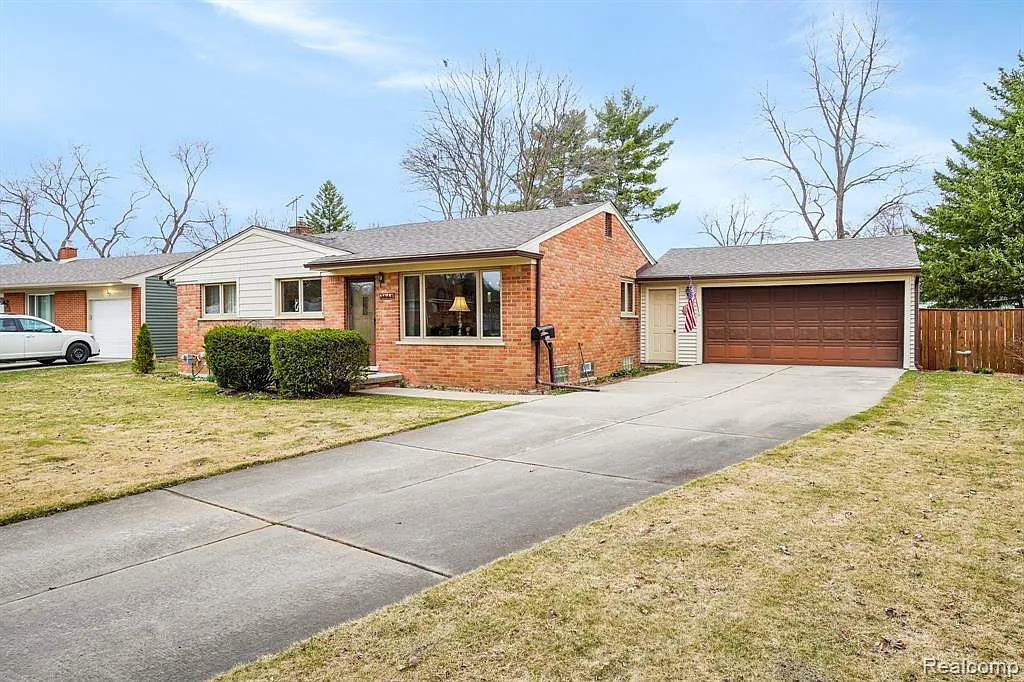 3614 David K Dr photo 1