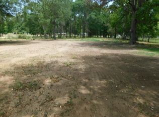 870 Worth St, Hemphill, TX 75948