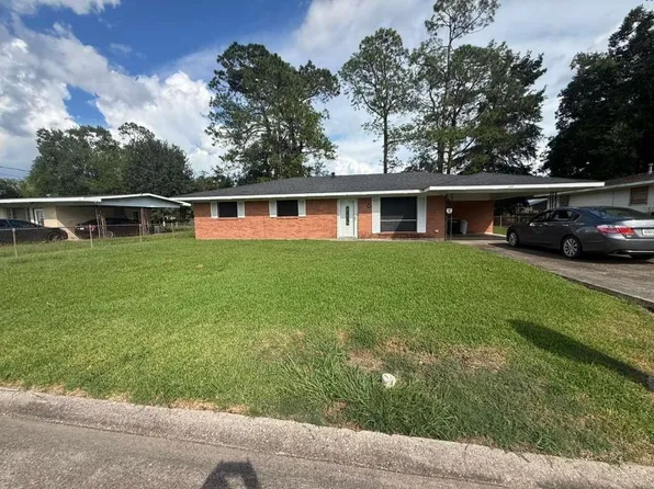 104 Sycamore St, New Iberia, LA 70560