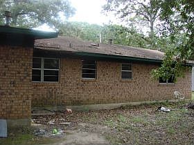 2nd image of 9285 Cottonwood Dr