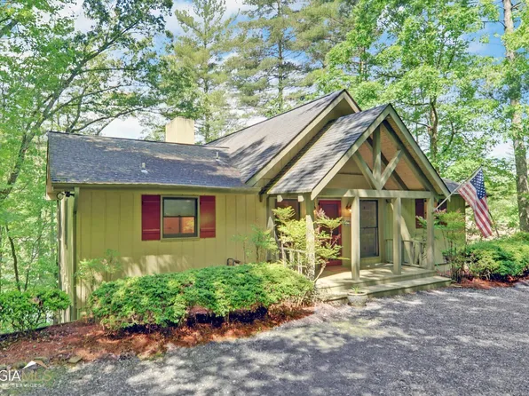 533 Georgia Ln, Lakemont, GA 30552