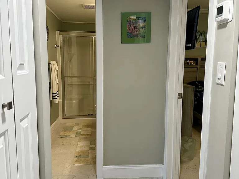 2721 Garden Dr N #105 — Photo 13