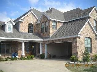 2240 Hobby Falcon Trl, Grand Prairie, TX 75052