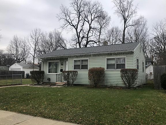 5th image of 906 Holten St