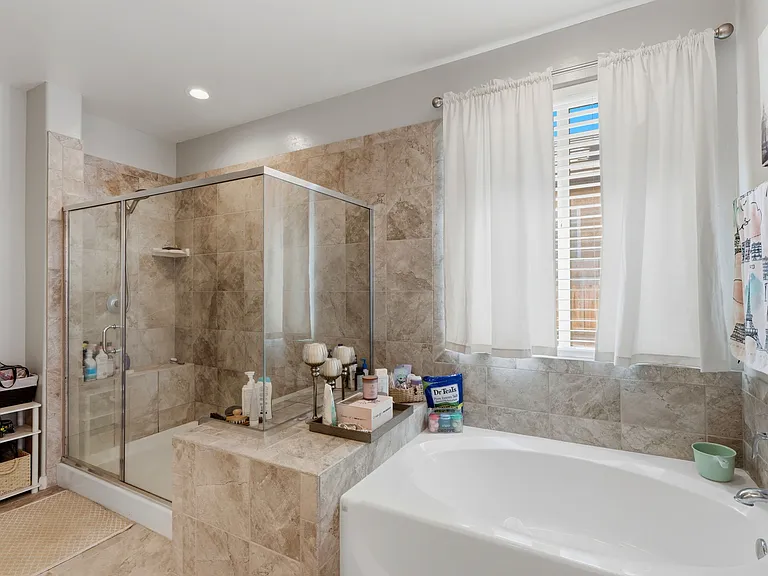 2280 Chianti Way — Photo 18