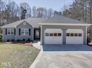 932 Mill Cove Dr, Lawrenceville, GA 30045