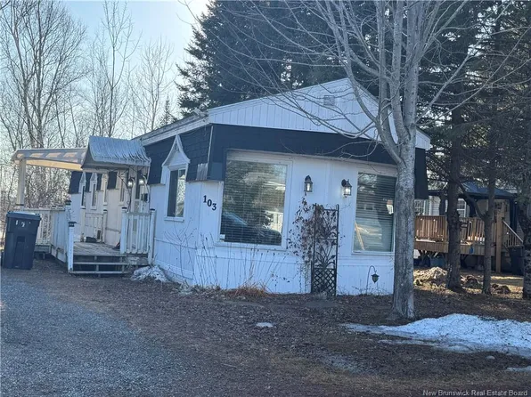 103 Leafwood Cres, Fredericton, NB E3B 6N9