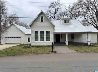 251 Robinson St, Springville, AL 35146