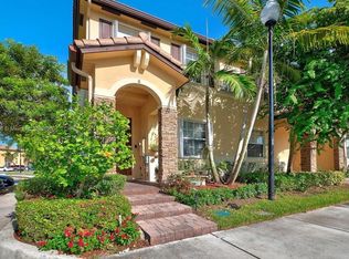 9125 SW 227th St, Miami, FL 33190