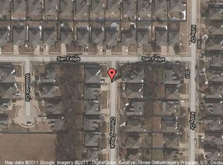3920 Chimney Rock Dr, Denton, TX 76210