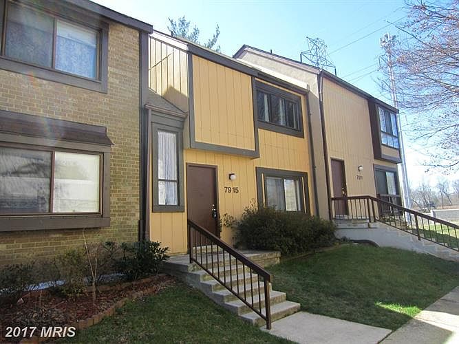 1st image of 7915 Carrousel Ct