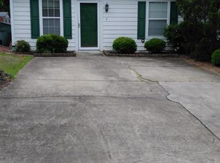 4 Guilford Green Ct, Columbia, SC 29212