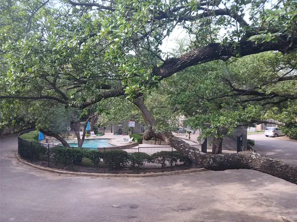 7456 E Northwest Hwy #H125, Dallas, TX 75231