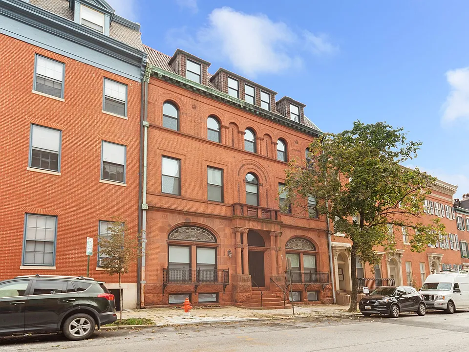 815 Park Ave