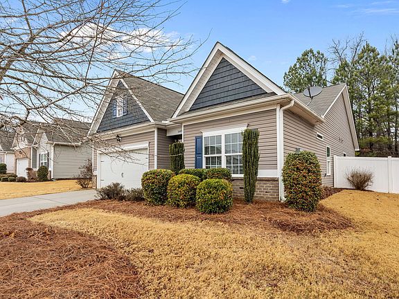 3rd image of 1448 Abercorn Ln