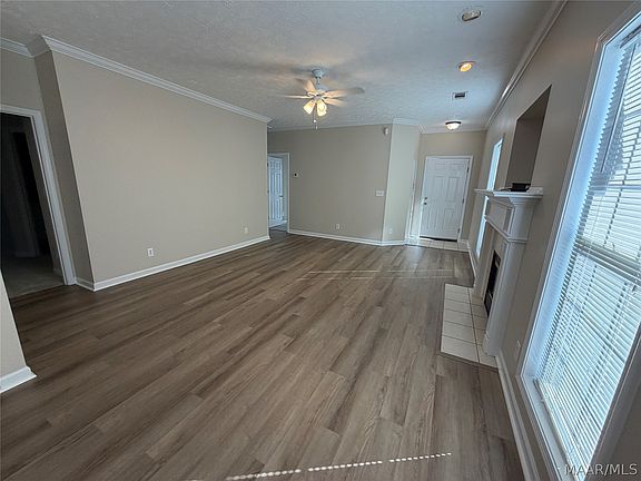 5th image of 6909 Sandfield Dr