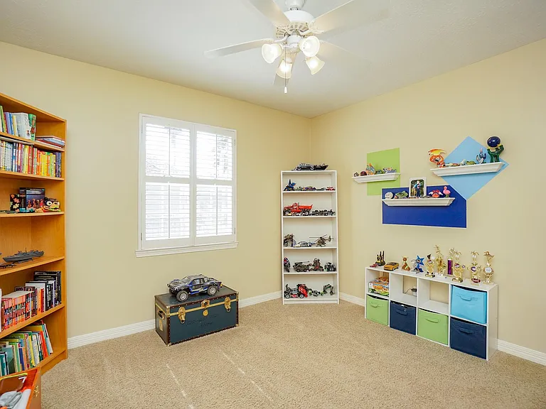 22303 Stormcroft Ln — Photo 24