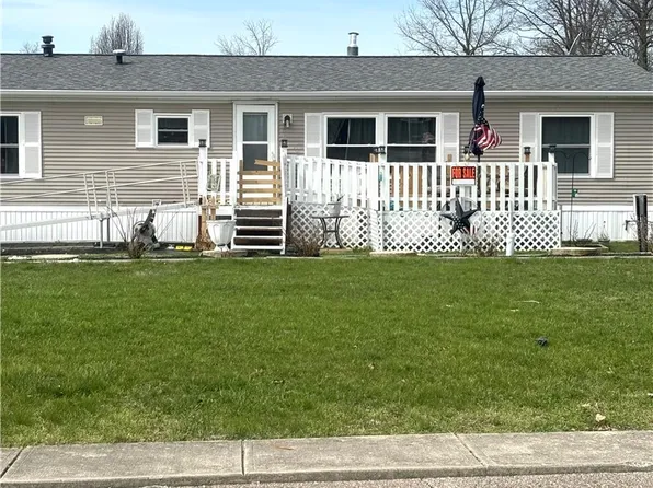 348 Oakwood Ct, Dayton, OH 45417