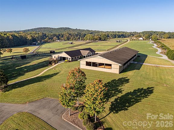 3rd image of 520 Lewis Farm Rd